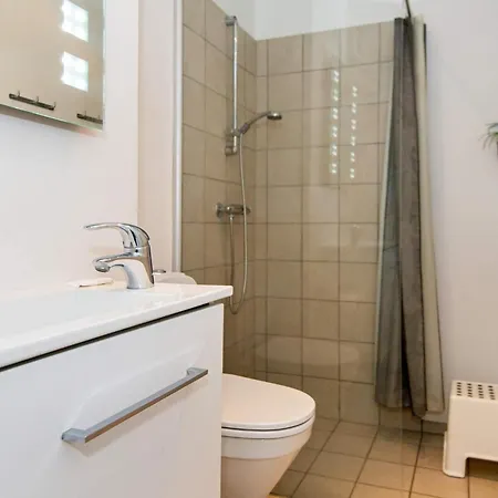 Apartment Xix *